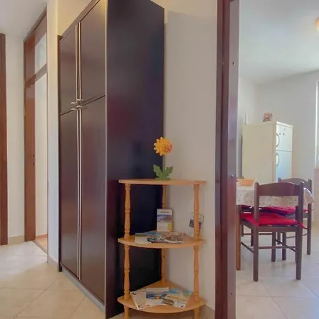 Olga Apartment *