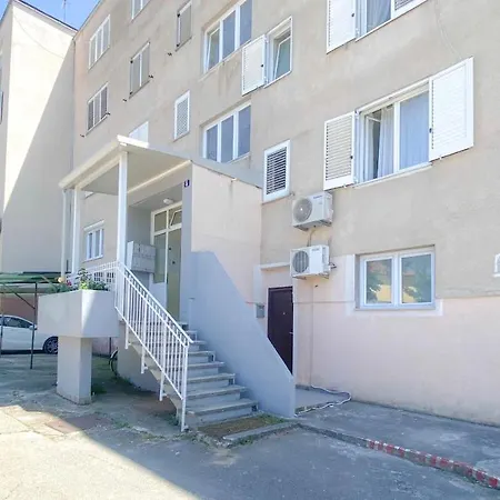 Olga Apartment