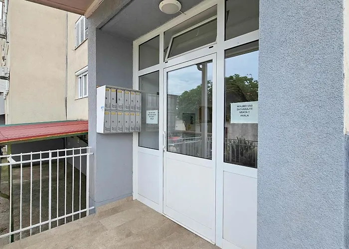 Olga Novigrad Istria